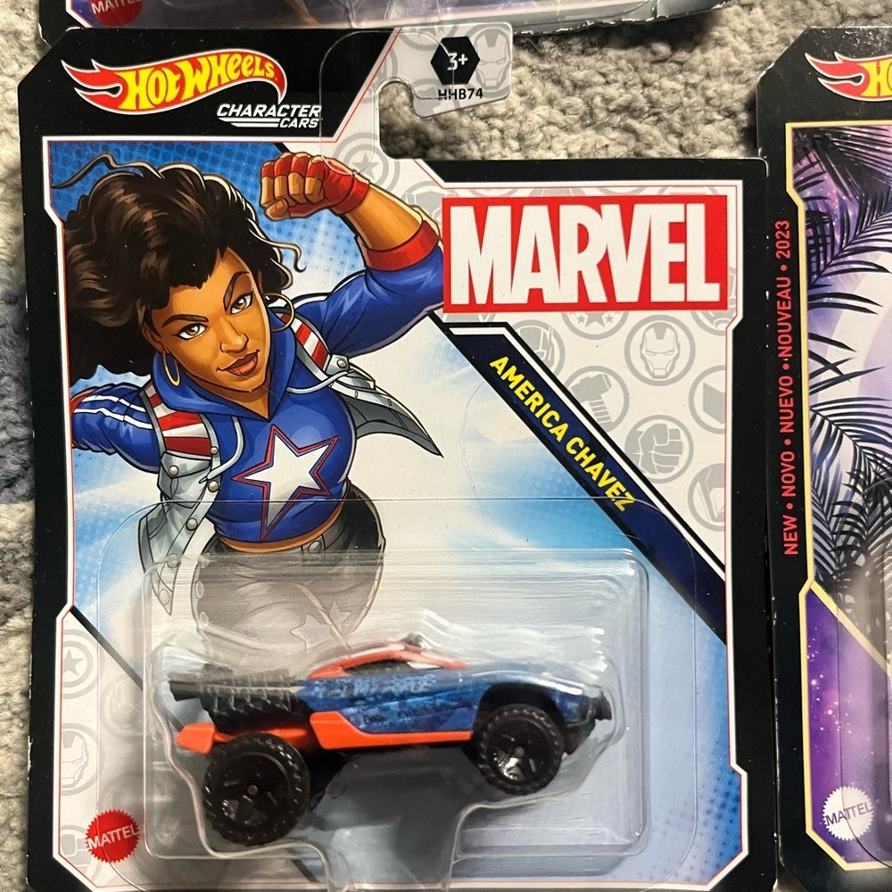 Marvel Character Cars Set - Picture 2 of 8
